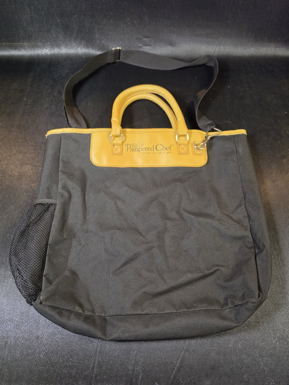 Pampered Chef Black Utility Tote Bag Shoulder Strap Consultant Carry Organizer